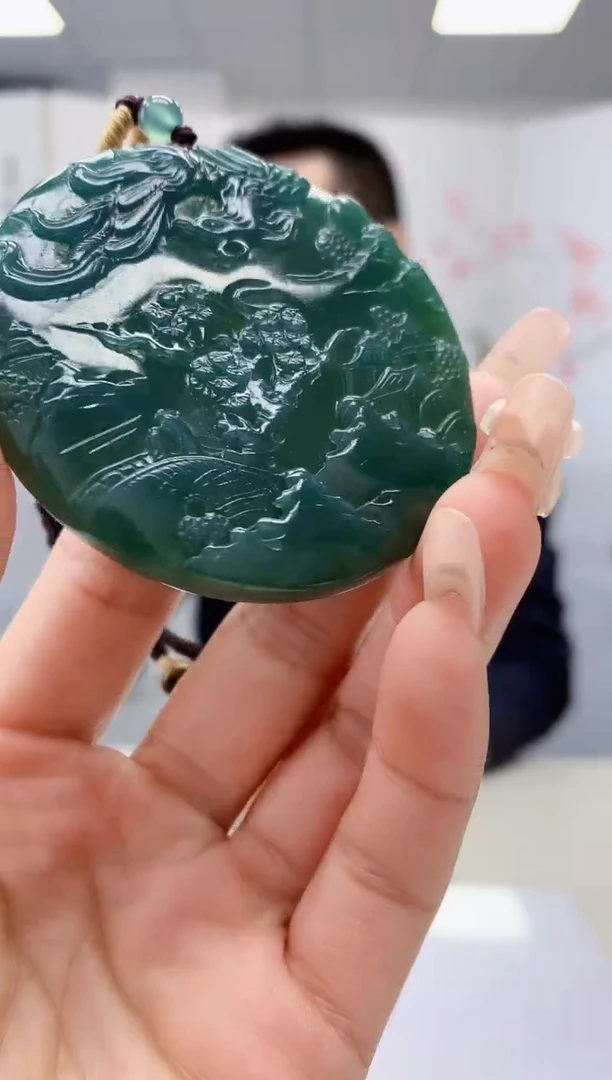 【闪购商品】定制翡翠未镶嵌3916lr-毛货挂件163