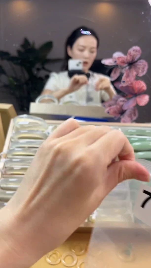玛瑙/玉髓手镯未镶嵌779
