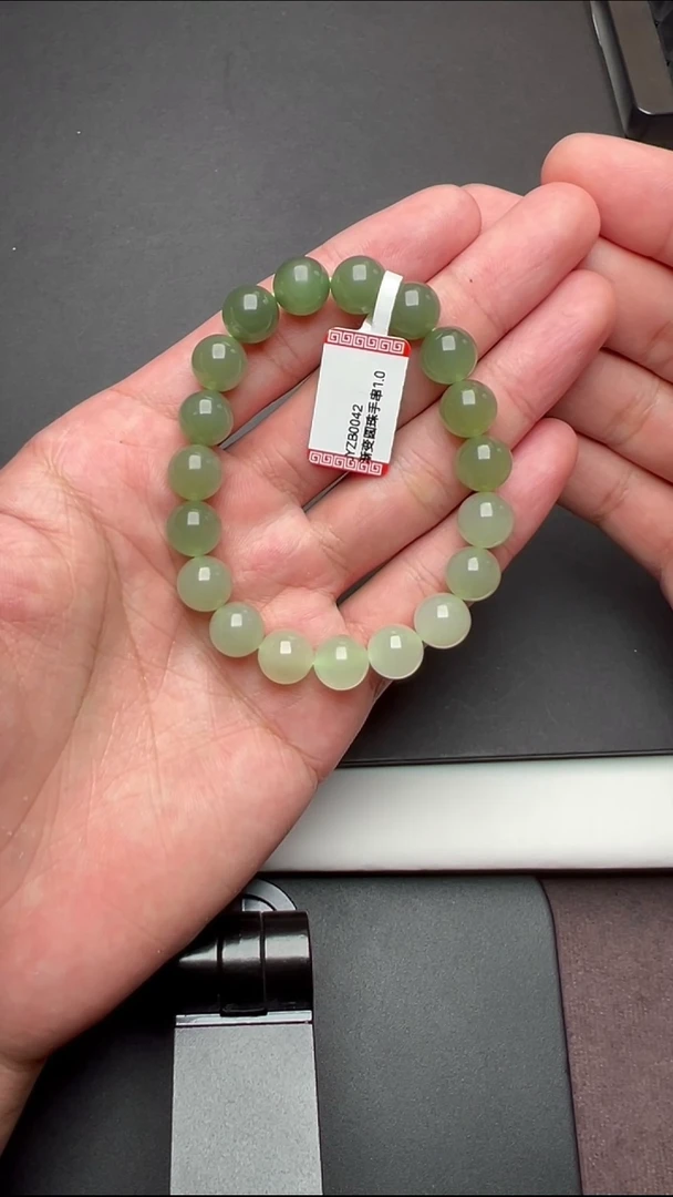 手串未镶嵌和田玉JYZB0042