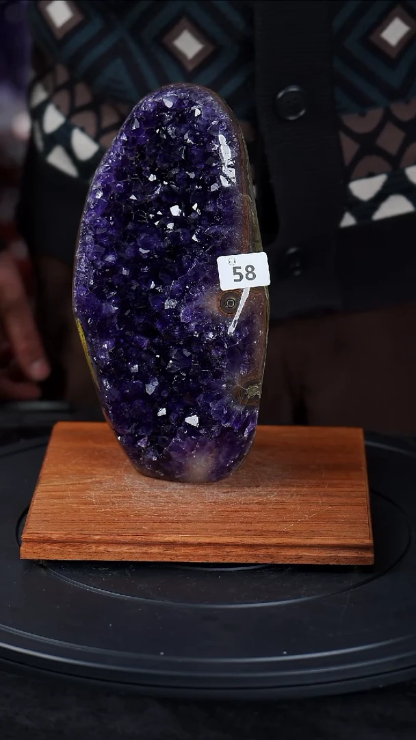 【闪购商品】紫晶大型摆件（非配饰）未镶嵌水晶