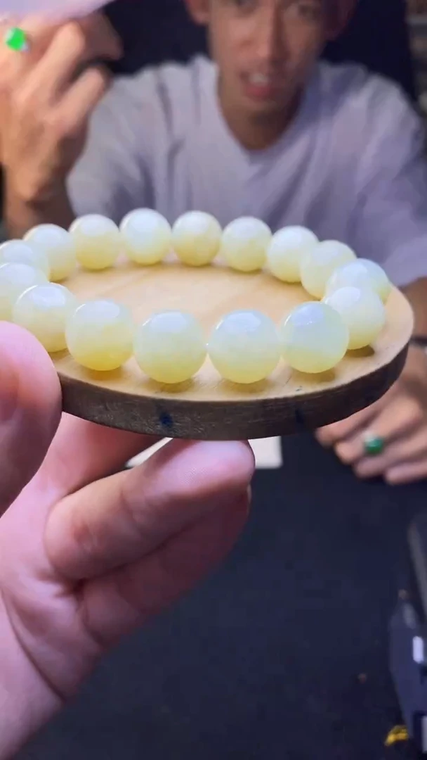 定制翡翠未镶嵌天然缅甸A货翡翠，多样性发货，拍一发一