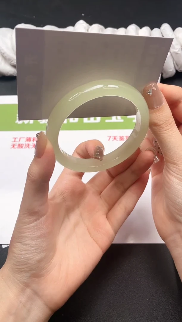 和田玉手镯未镶嵌t7-7-58.2