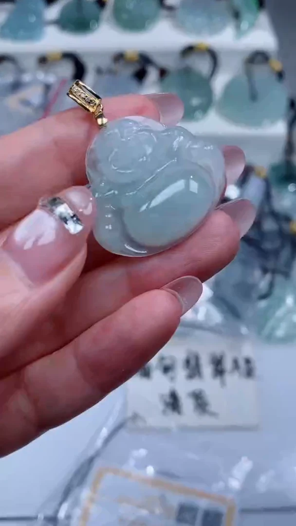 颈饰银S925镶嵌翡翠吊坠