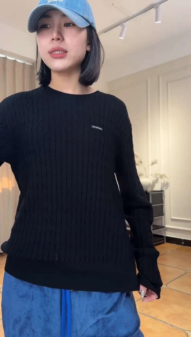 （设计师品牌）OII黑色绞花羊毛衣（0/1下单备注尺码）