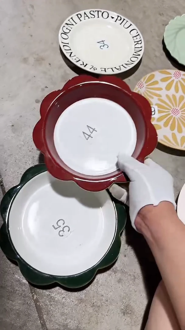 碗2个盘子微瑕 凑满20元包邮