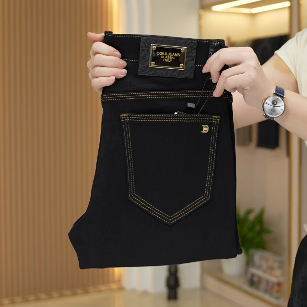 【抓绒款】CGIUI轻奢修身直筒牛仔裤秋冬黑色修身直筒牛仔裤直筒