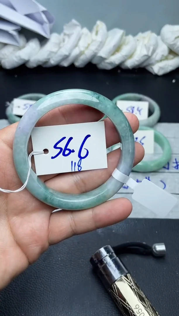 未镶嵌手镯翡翠118