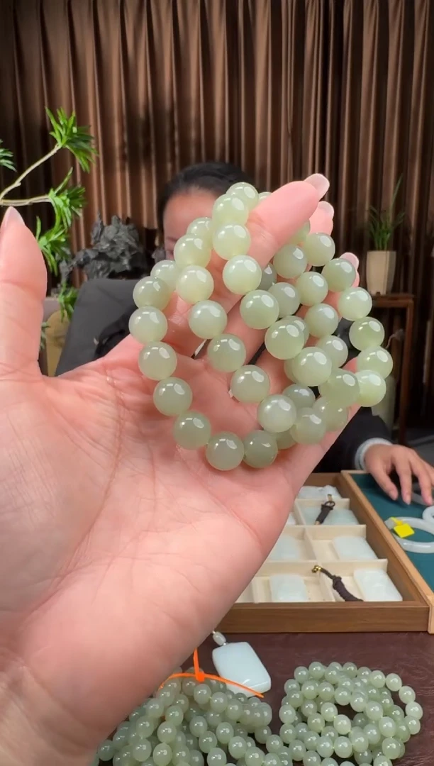 颈饰未镶嵌和田玉26张小雪10.20多样性拍一发一