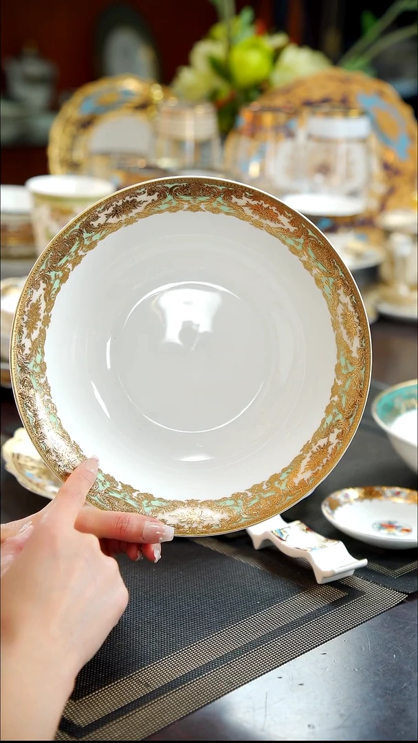 瓷片9英寸草帽盘1个