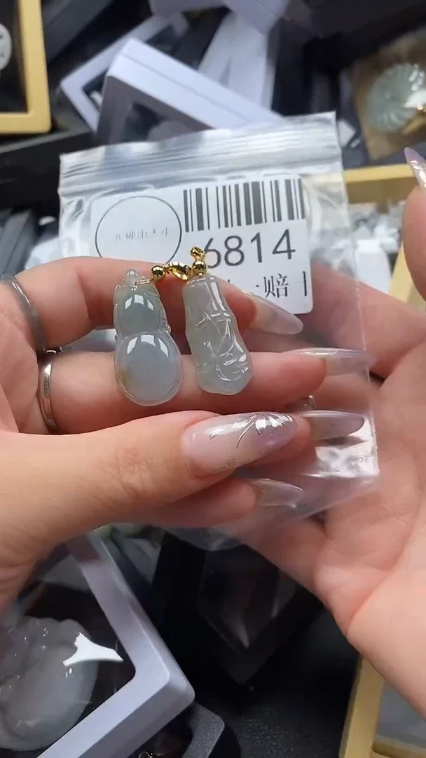 吊坠(不含链)未镶嵌翡翠6814