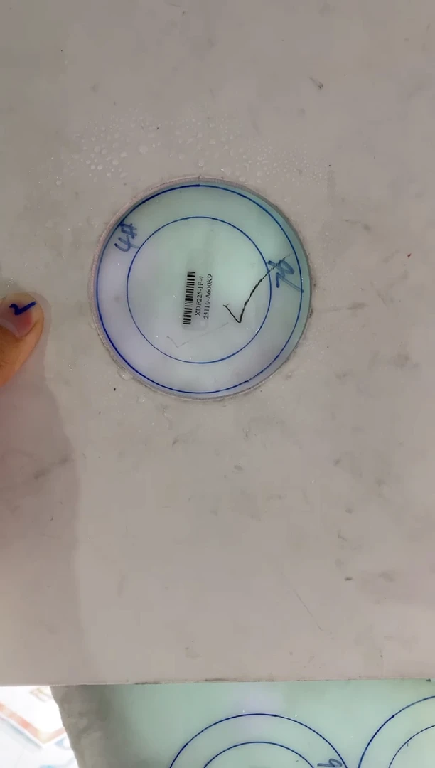 【闪购商品】定制翡翠手镯未镶嵌手镯CHC/DZS