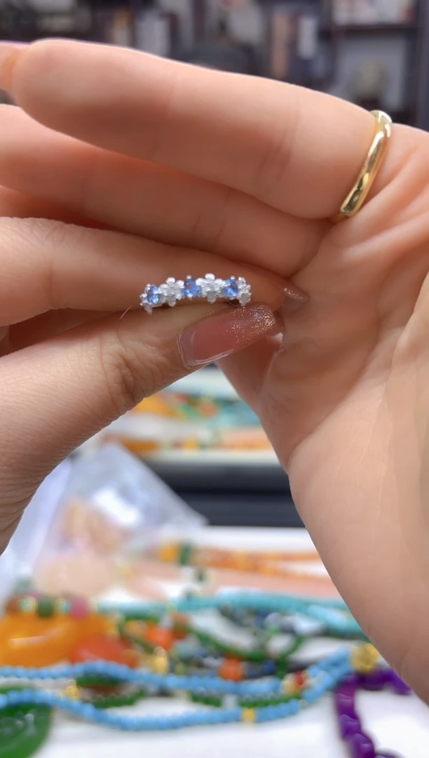 【闪购商品】蓝宝石戒指银S925镶嵌J102