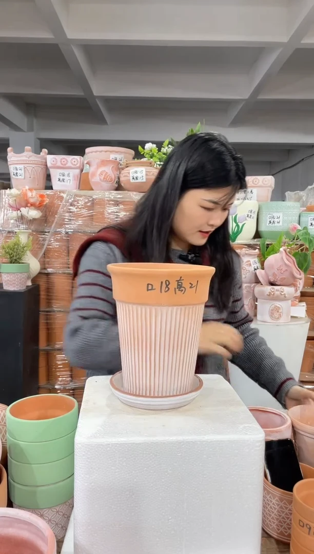 【闪购商品】红陶带托复古竖纹高脚18-21