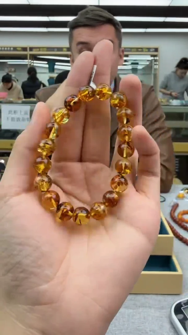 【闪购商品】琥珀手串未镶嵌秒拍号818