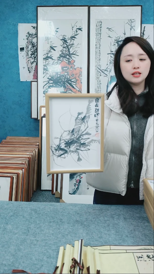 【闪购商品】国画10寸本土老师木质摆台