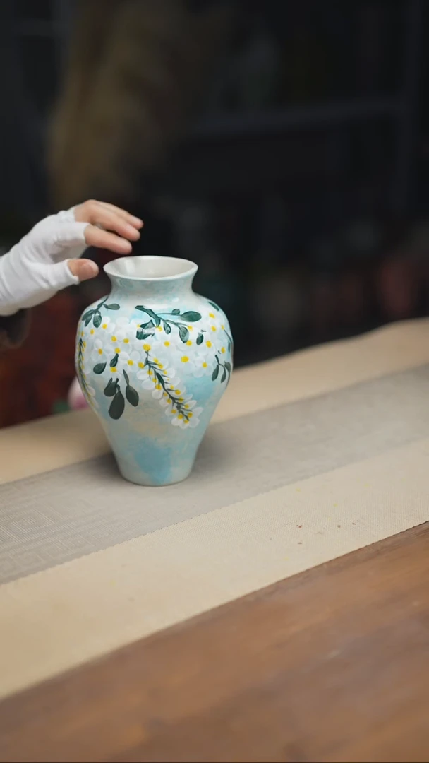 花器陶瓷花瓶蓝色紫藤鱼尾