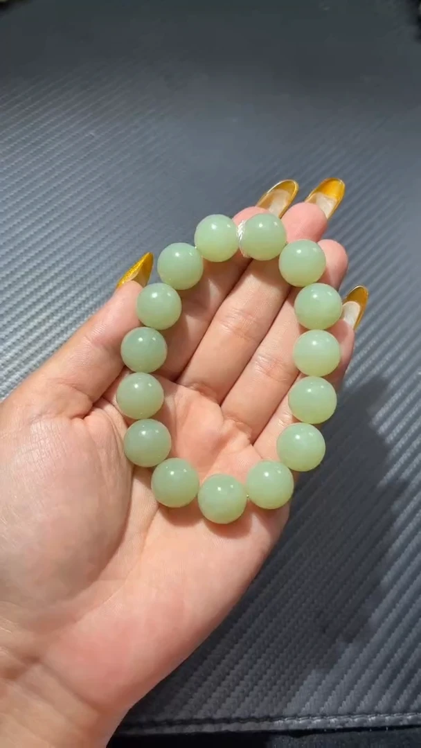 未镶嵌手链和田玉若羌卡14手串微色差