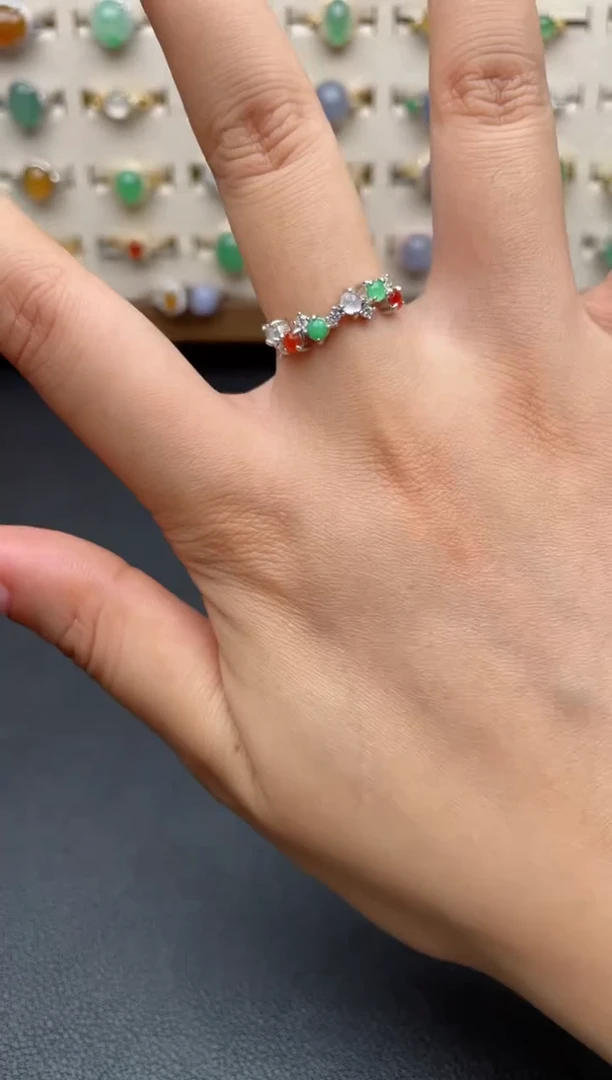 银S925镶嵌戒指翡翠一物一证一礼盒