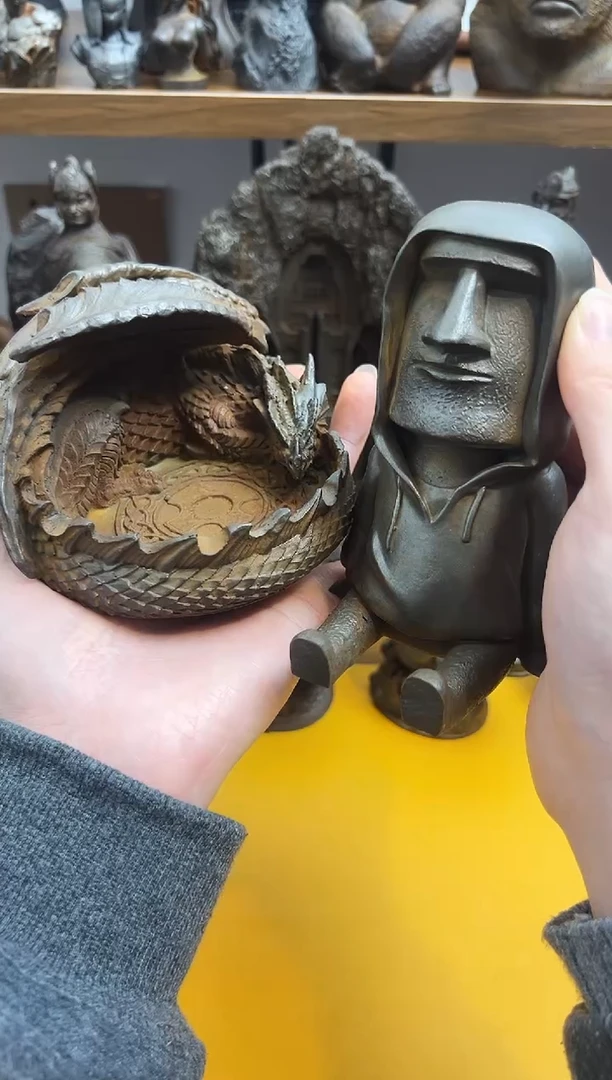 金属＄***＄实心铁艺--龙型烟灰缸  帽子石像人