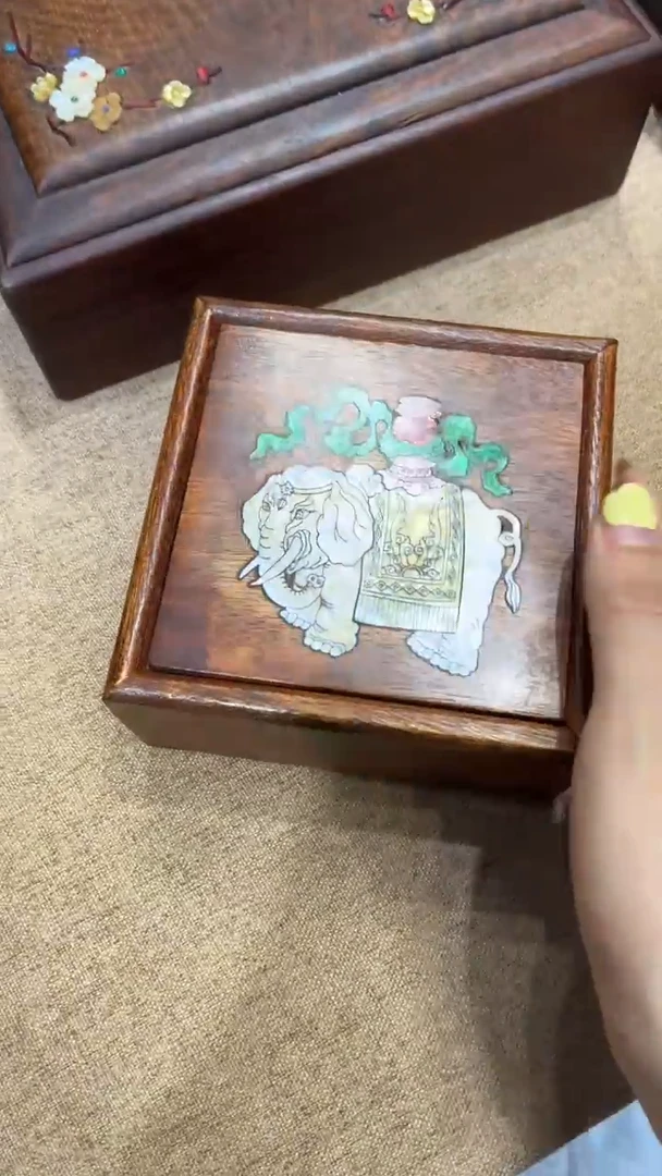 木吉祥如意方形抽拉盒