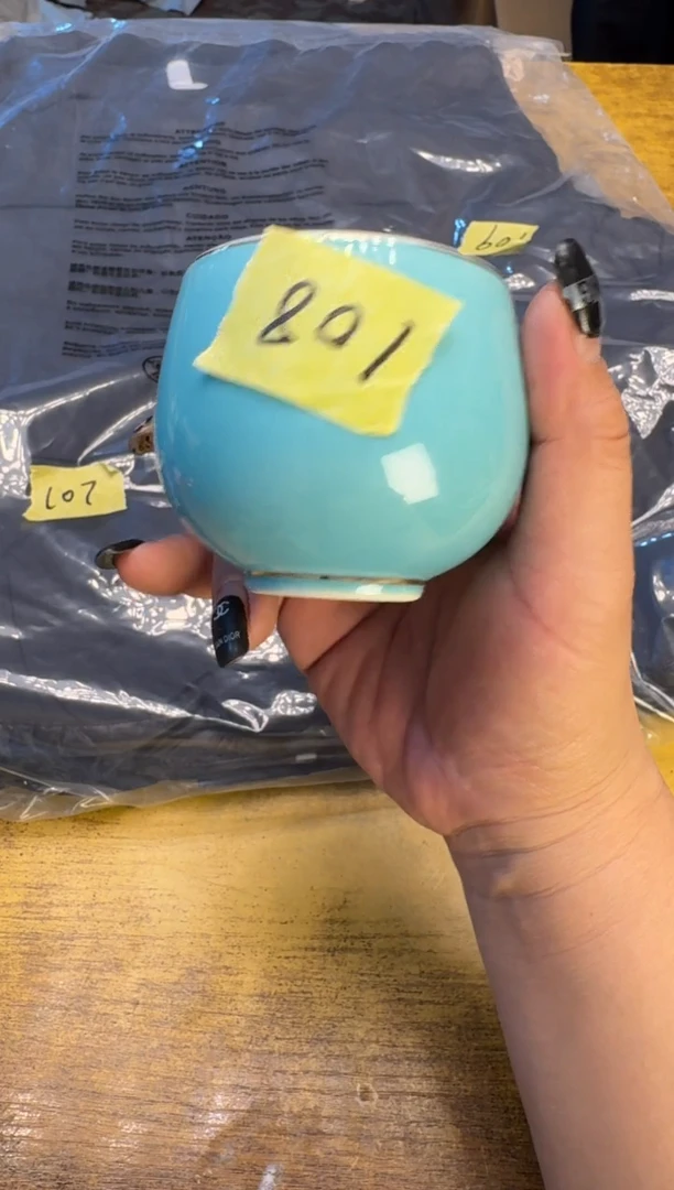 瓷器瓷器瑕疵破破108M碗