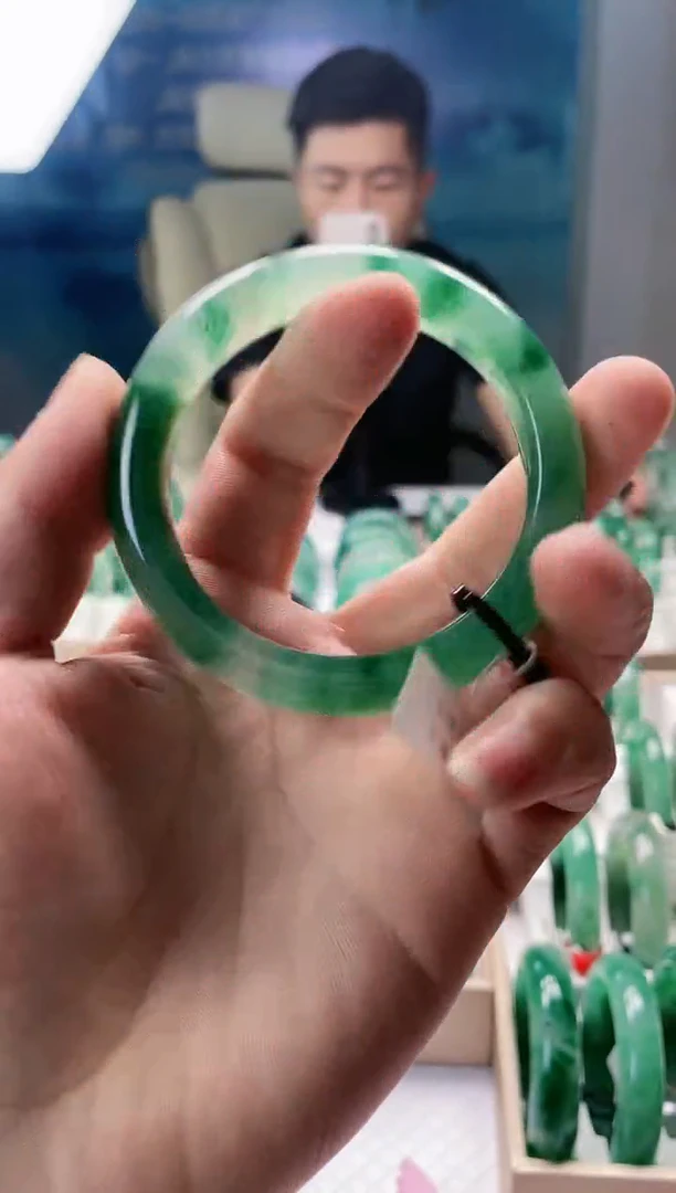 石英质玉手镯未镶嵌非洲翠手镯多样性发货