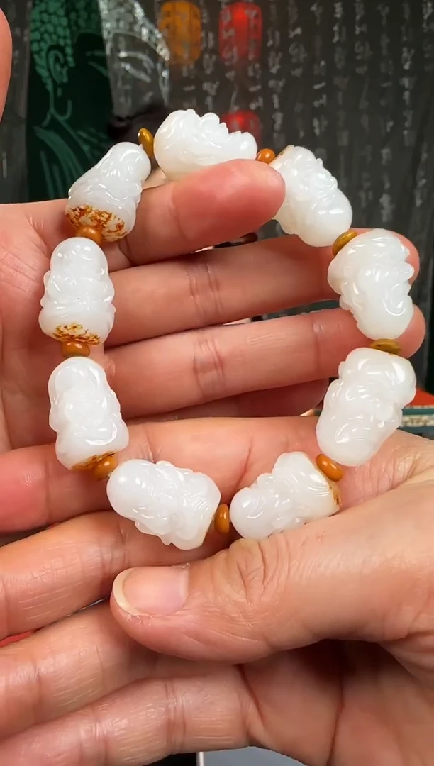 未镶嵌和田玉把件狂*手串