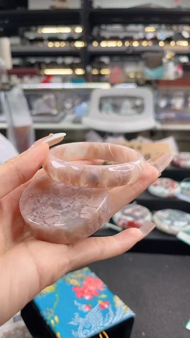 未镶嵌手镯石英质玉54圈口（赠品镯心）6321631