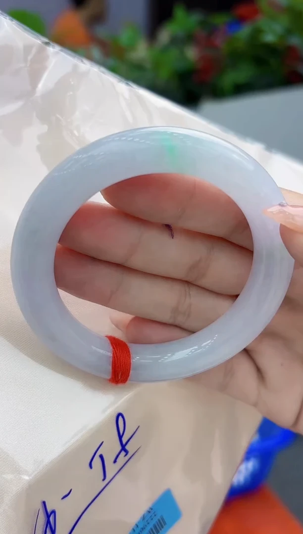 【闪购商品】翡翠手镯未镶嵌翡翠手镯