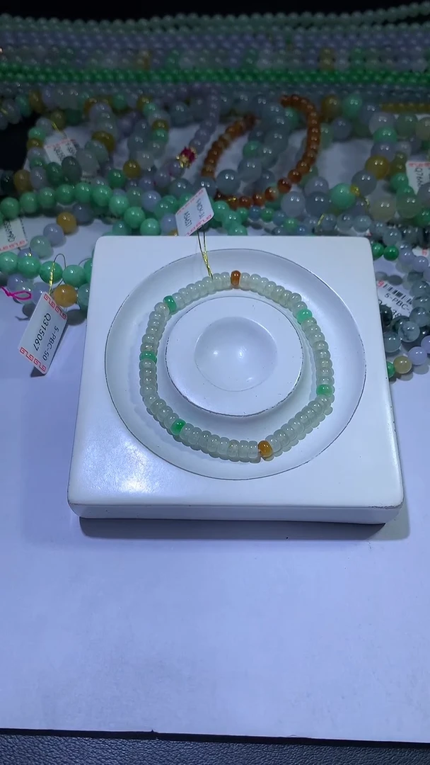 颈饰未镶嵌翡翠ZX018897