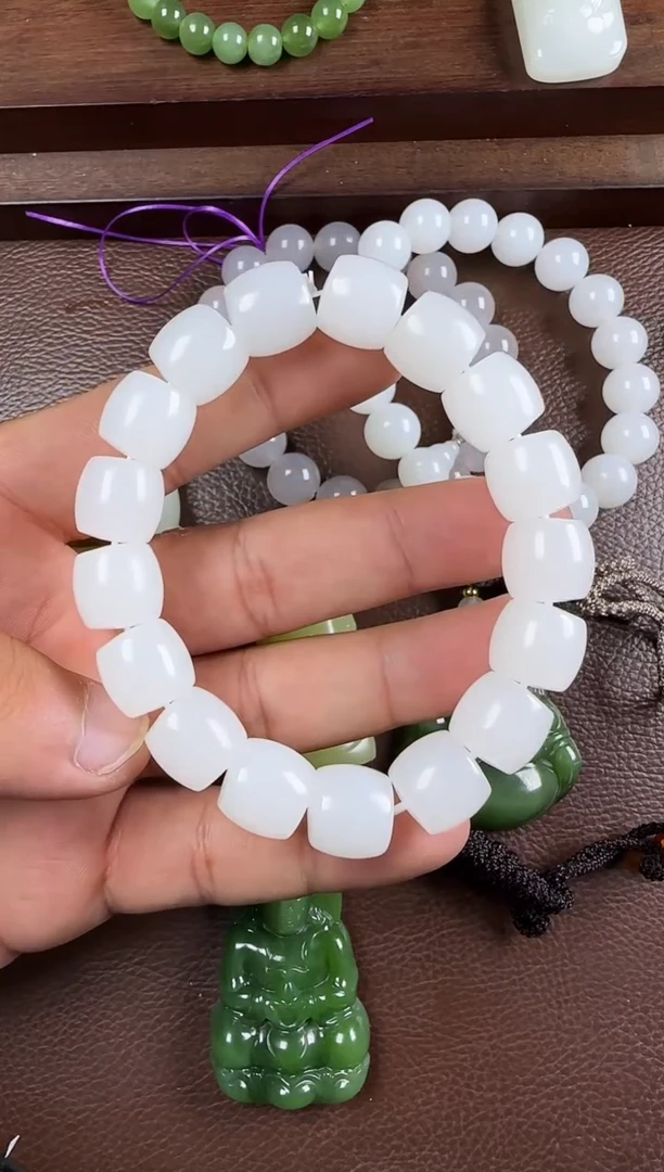 未镶嵌和田玉挂件和田玉新疆手串