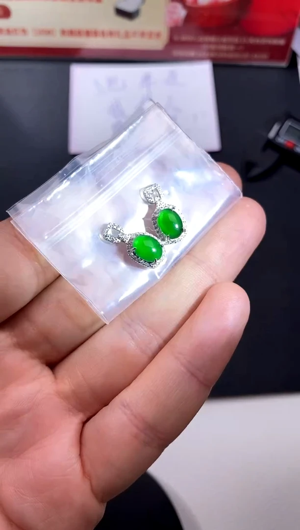 【闪购商品】翡翠耳饰银S925镶嵌买断价