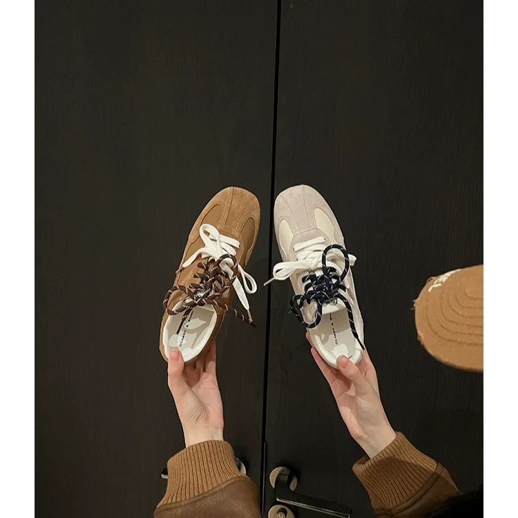 大叔家浅春穿搭德训鞋2025年春季新款运动透气休闲鞋子