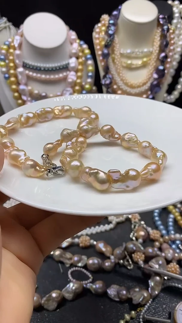 颈饰未镶嵌淡水珍珠多人