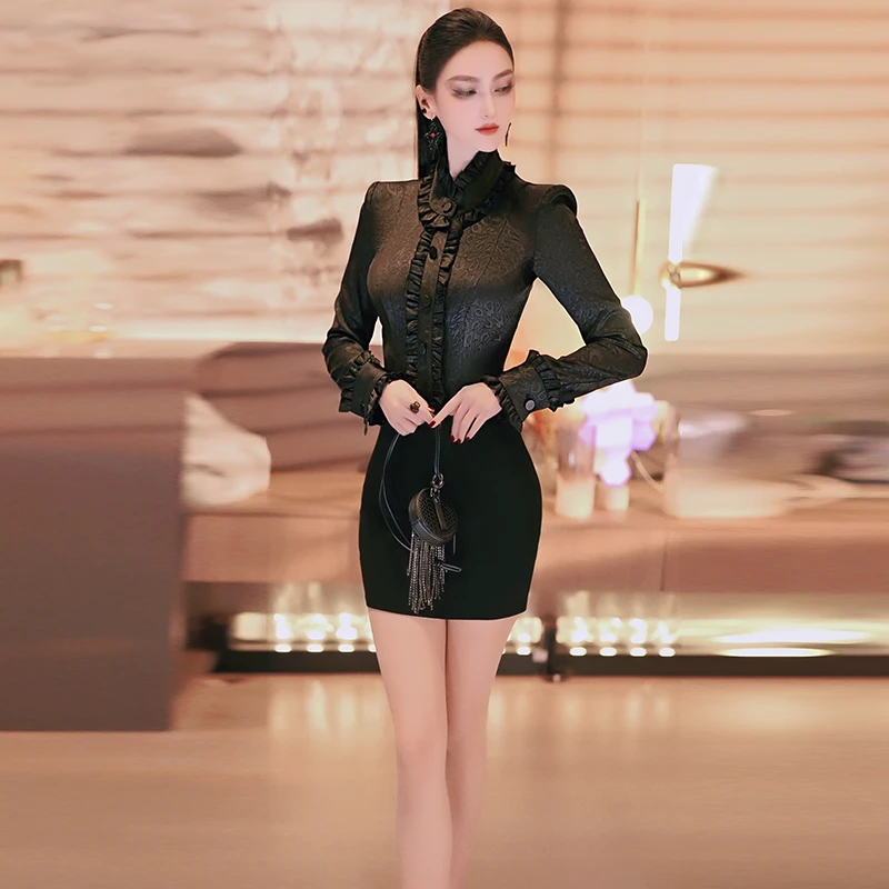 立体剪裁造型宫廷风花边领衬衫2025春季新款百搭性感减龄小衫