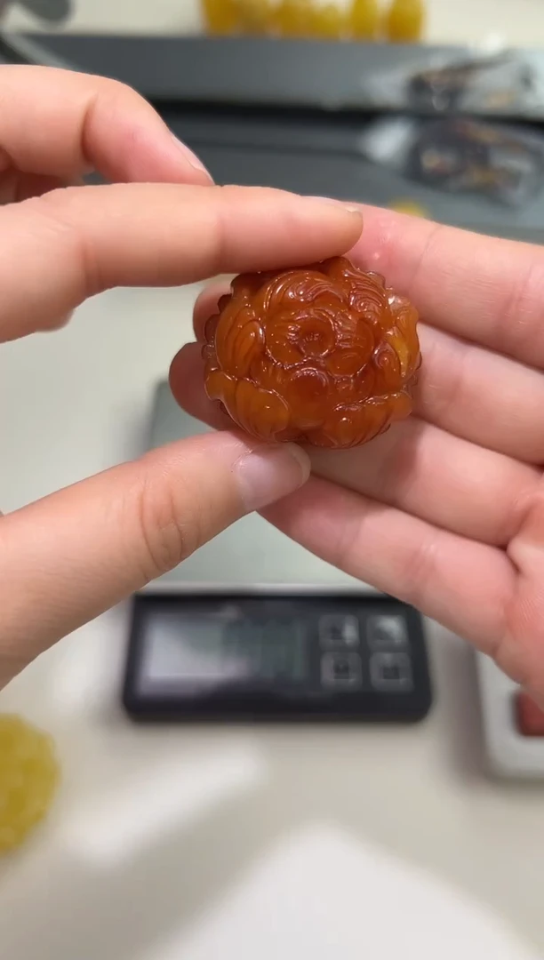 裸石琥珀未镶嵌琥珀蜜蜡吊坠