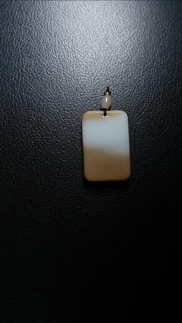 【闪购商品】和田玉颈饰未镶嵌无事牌