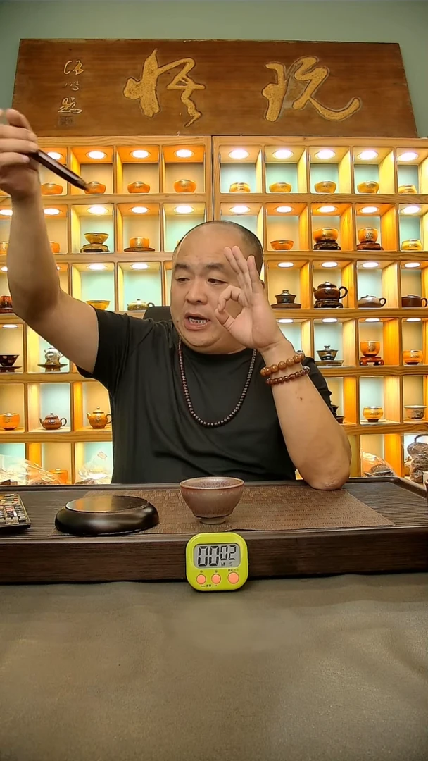 茶盏22.。。。。。。。。