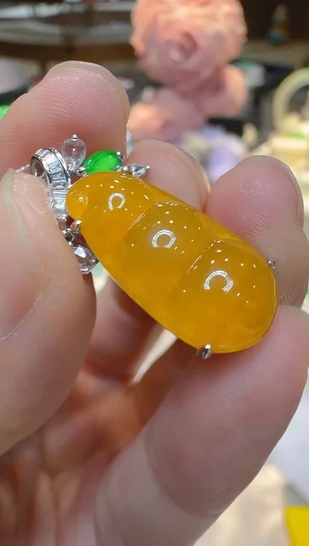 吊坠(不含链)18K金镶嵌翡翠多样性团购发一件