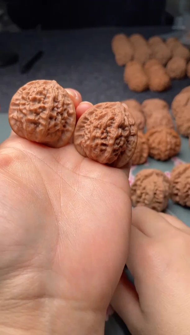 把件文玩核桃w122  瓷娃娃  37尺