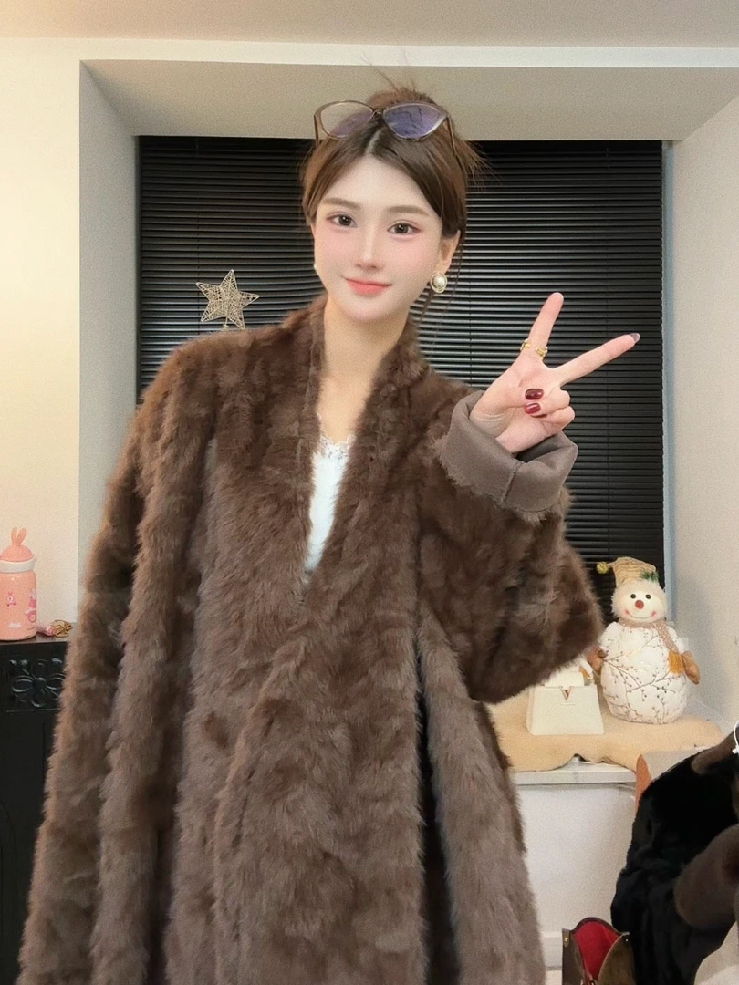 云雾石狐蝙蝠袖环保皮毛一体外套女秋冬季加厚慵懒风披肩毛毛大衣