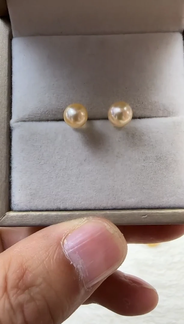 银S925镶嵌海水珍珠耳饰羽黄金耳钉6mm