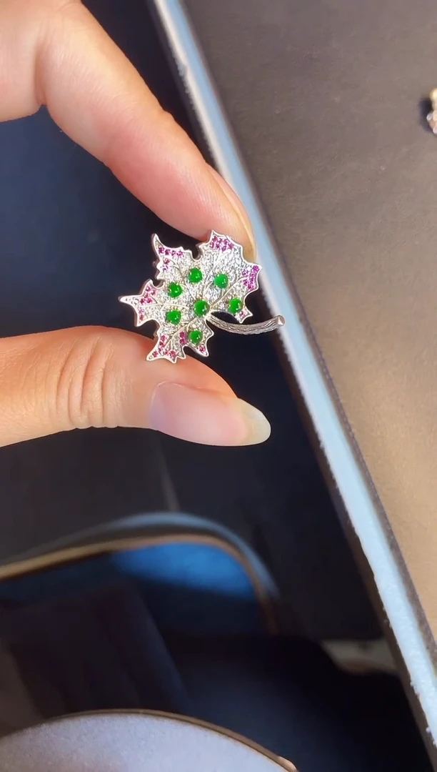 吊坠(不含链)银S925镶嵌翡翠1