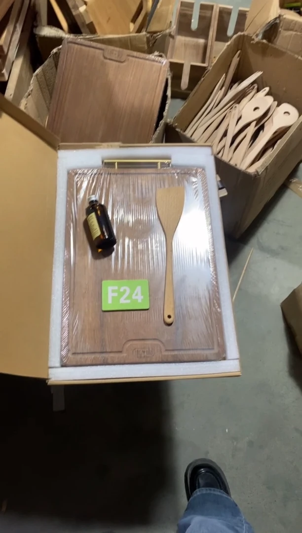 木闪购2025/11/26 F24