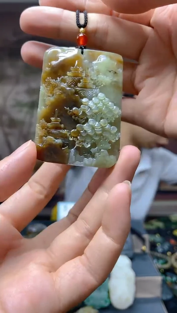 颈饰未镶嵌和田玉1