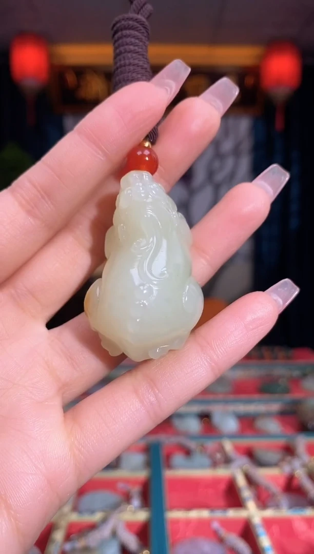 【闪购商品】和田玉颈饰未镶嵌貔貅