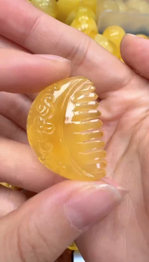 裸石琥珀未镶嵌随机