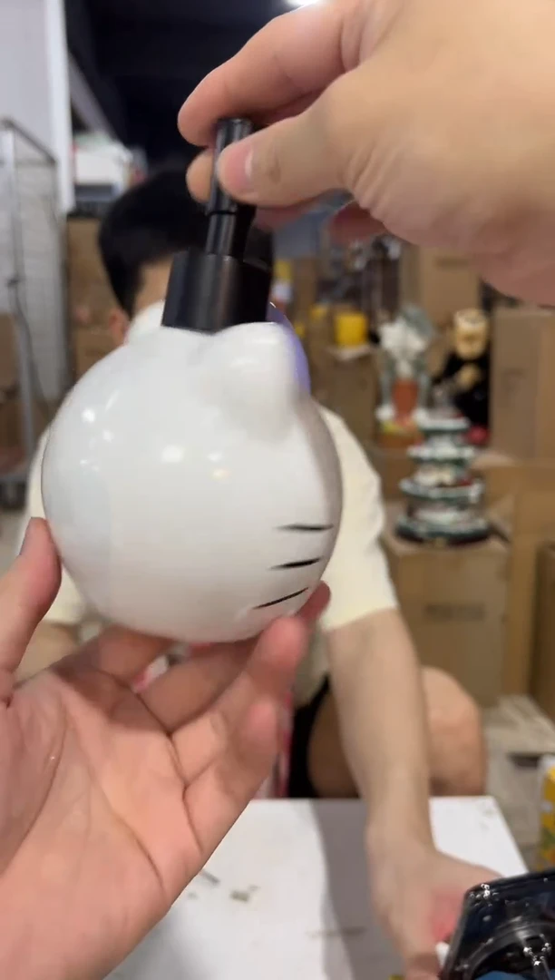 瓷片树脂紫色蝴蝶结kt按压瓶