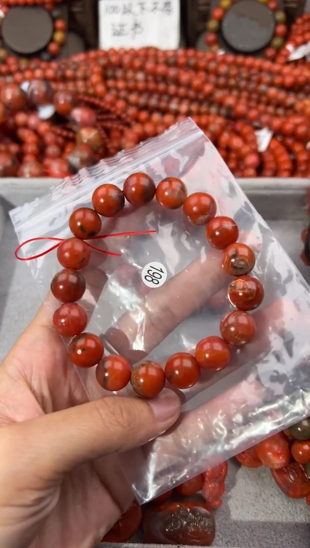 南红玛瑙手串未镶嵌12+