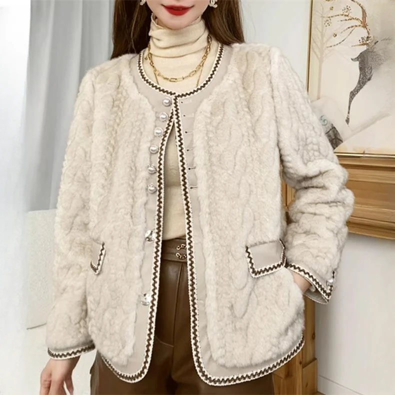 小香名媛风秋冬外套2025女新款冬季别致珍珠扣圆领开衫阔太太上衣